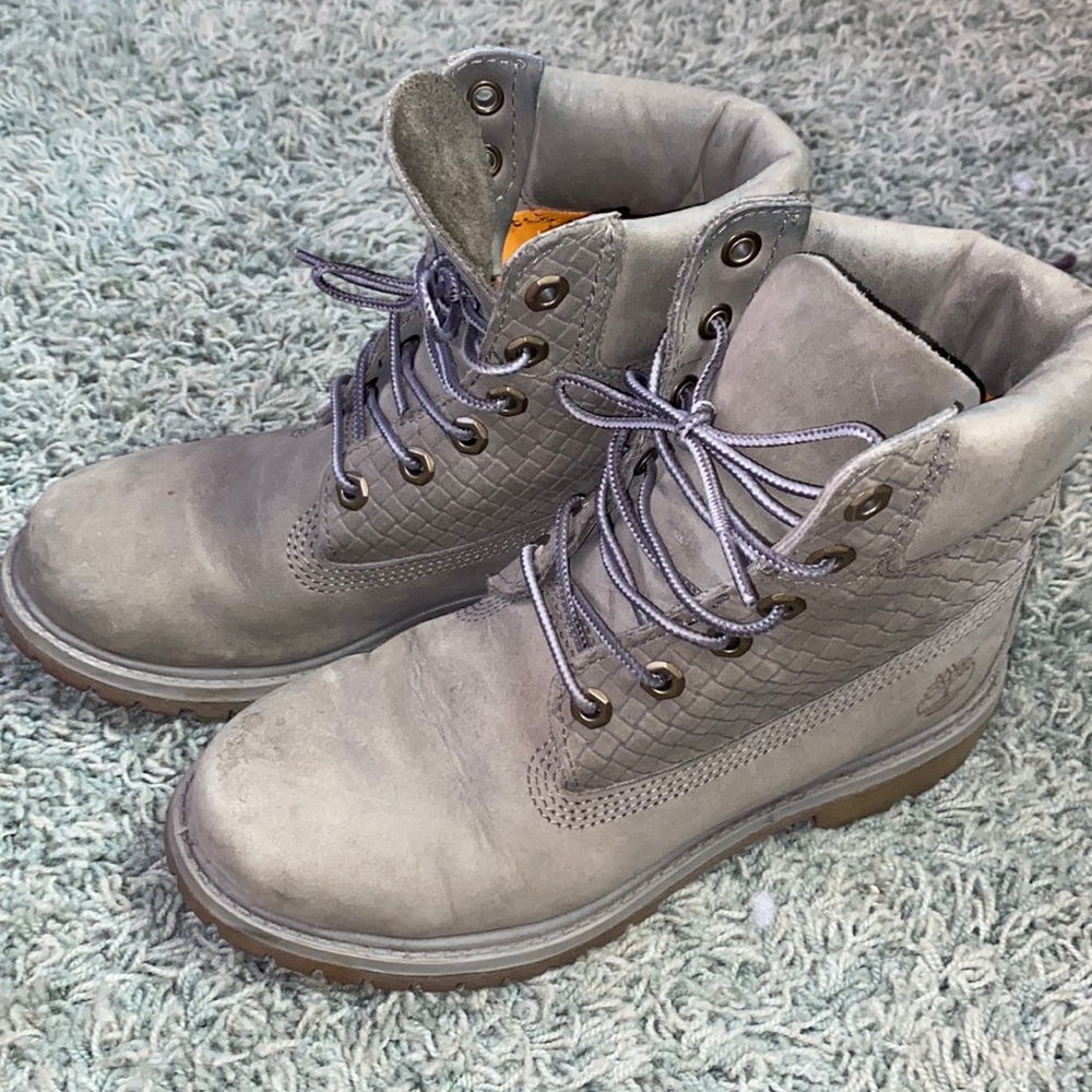 TIMBERLAND BOOTS